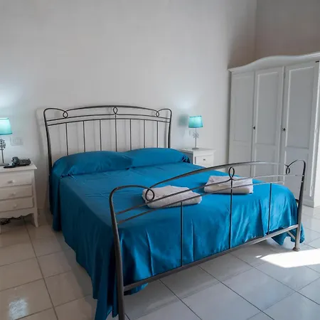 Affittacamere Residenza D'epoca Olimpia 4*