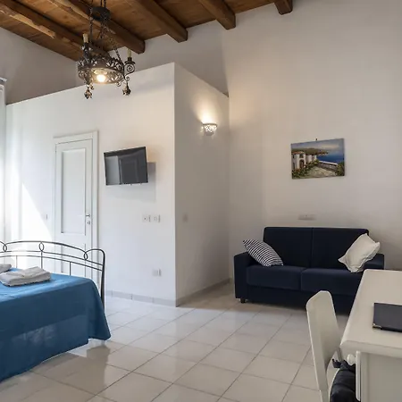 Affittacamere Residenza D'epoca Olimpia 4*